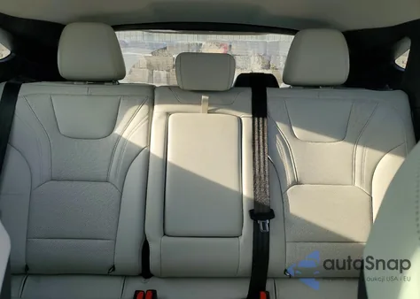 2025 Ford Mustang Mach-E Premium z USA, uszkodzony, nr VIN 3FMTK3SU4SMA15508